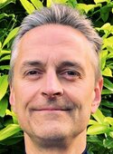 Alex Bannister, Economist
